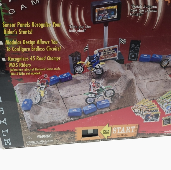 Road Champs Motocross Race of Champions Megacross MXS Track NEW Gravity Games - Picture 2 of 5